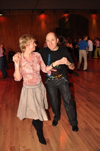 min 2009 04 05 station danse 097